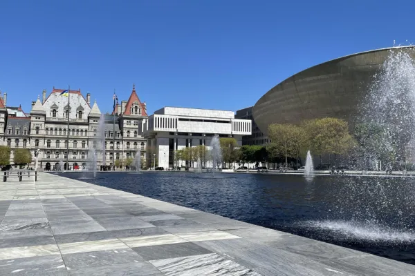 Photo of the NYS Capitol taken from Empire State Plaza