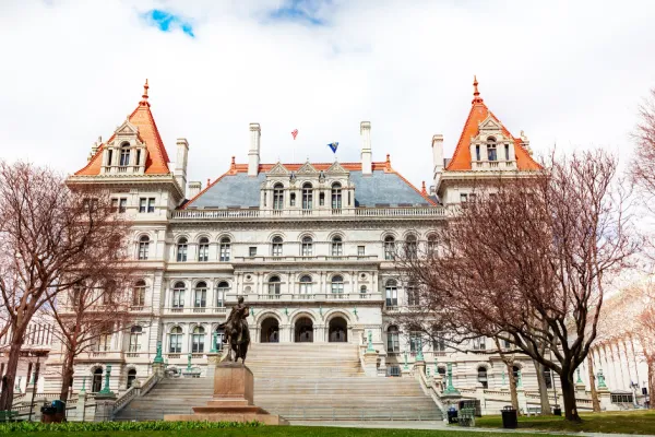 photo of NY State Capitol in the spring