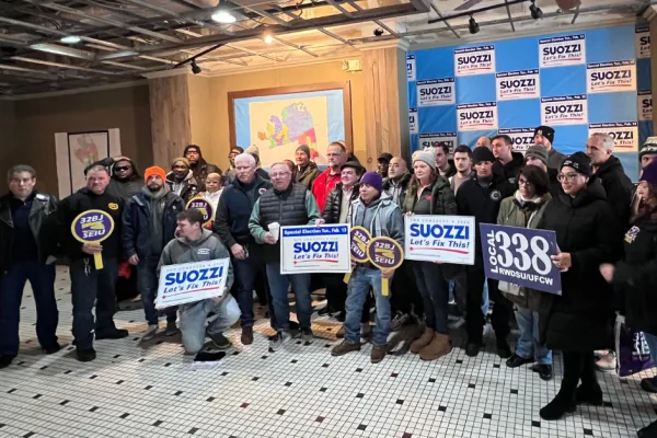 Group of union members at Suozzi campaign office