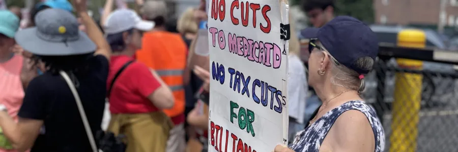 union members at federal fight back rally