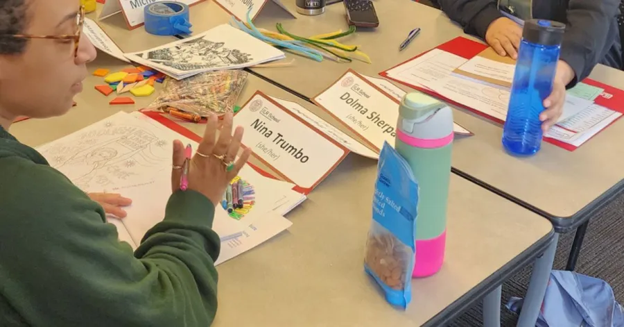 Candid photo of students in ULI classroom